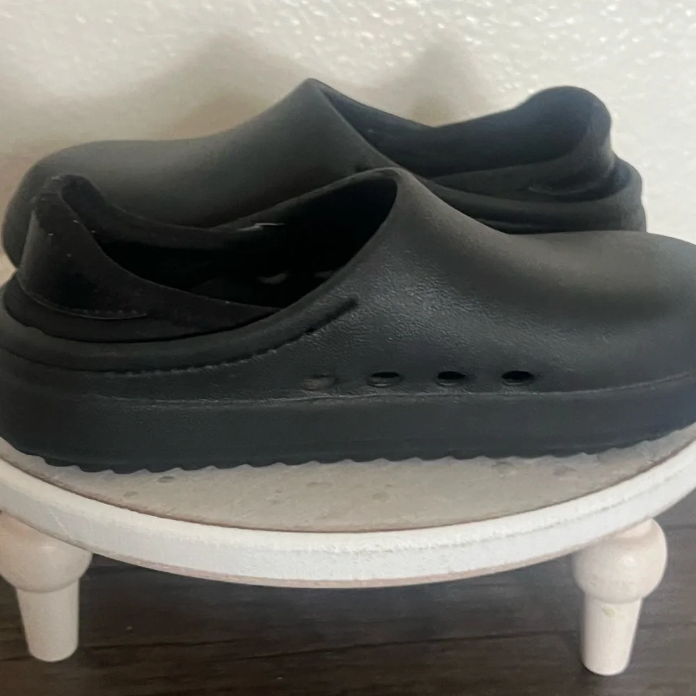 Cat & Jack Boy Girls Black‎ Rowan Pullon Watershoes sz 10